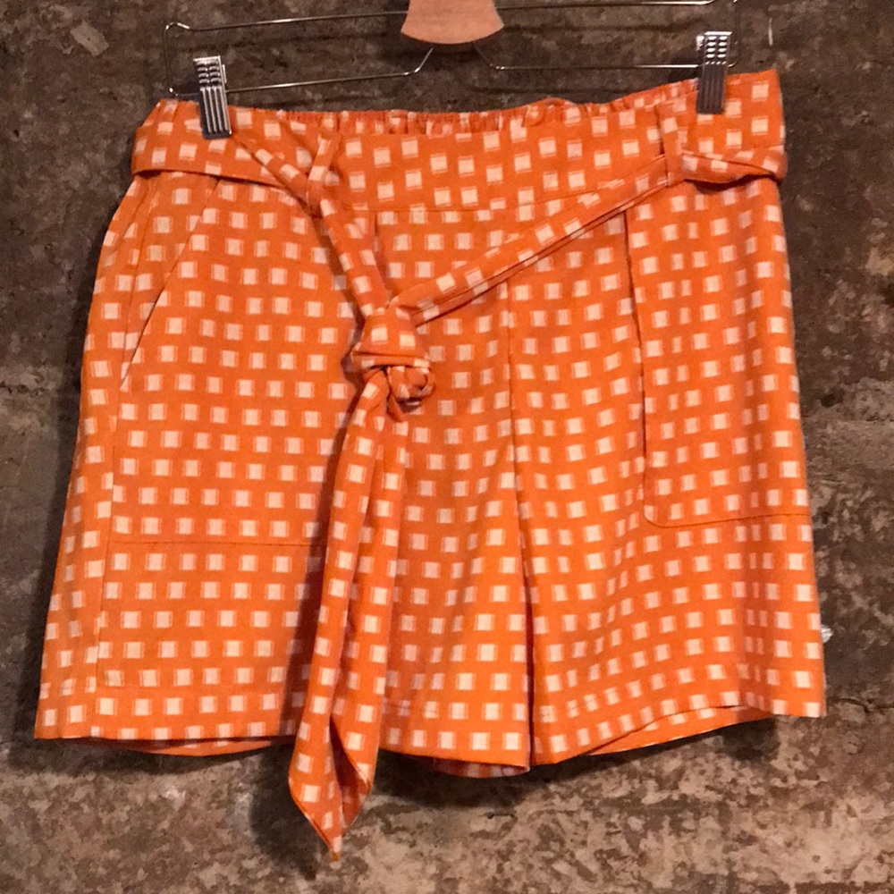 A New Day Large Mustard Yellow Shorts *New w/ Tag*